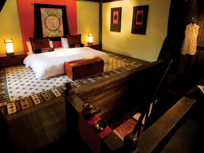 Banyan Tree Ringha Tibetan_Spa_Suite_-_Bedroom